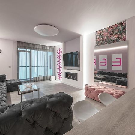 Sky Deep Jacuzzi 30 Floor Apartment Klaipėda Exterior foto